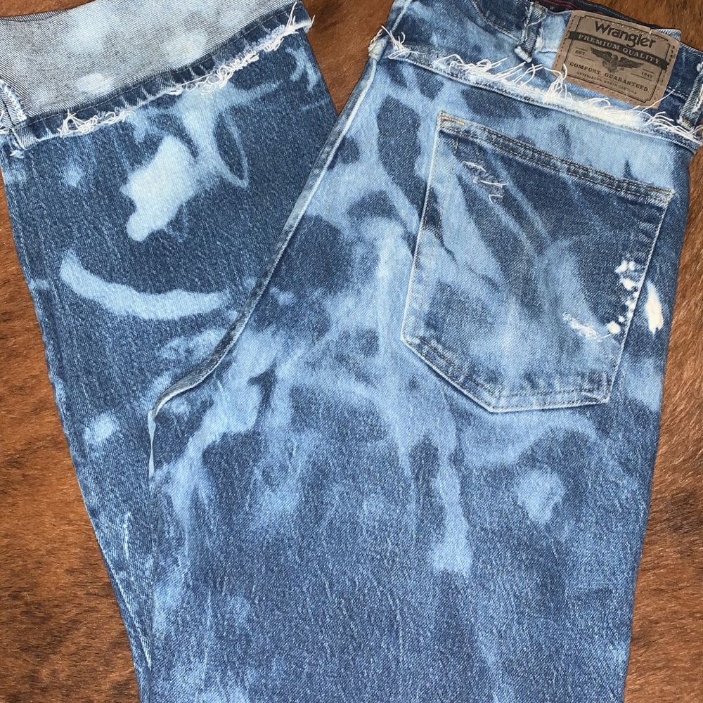 Vintage wranglers 35” around waist